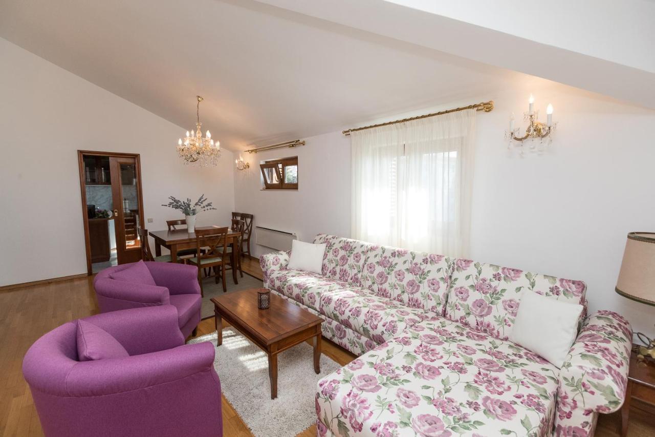 Apartments Villa Castello Криквеница Екстериор снимка