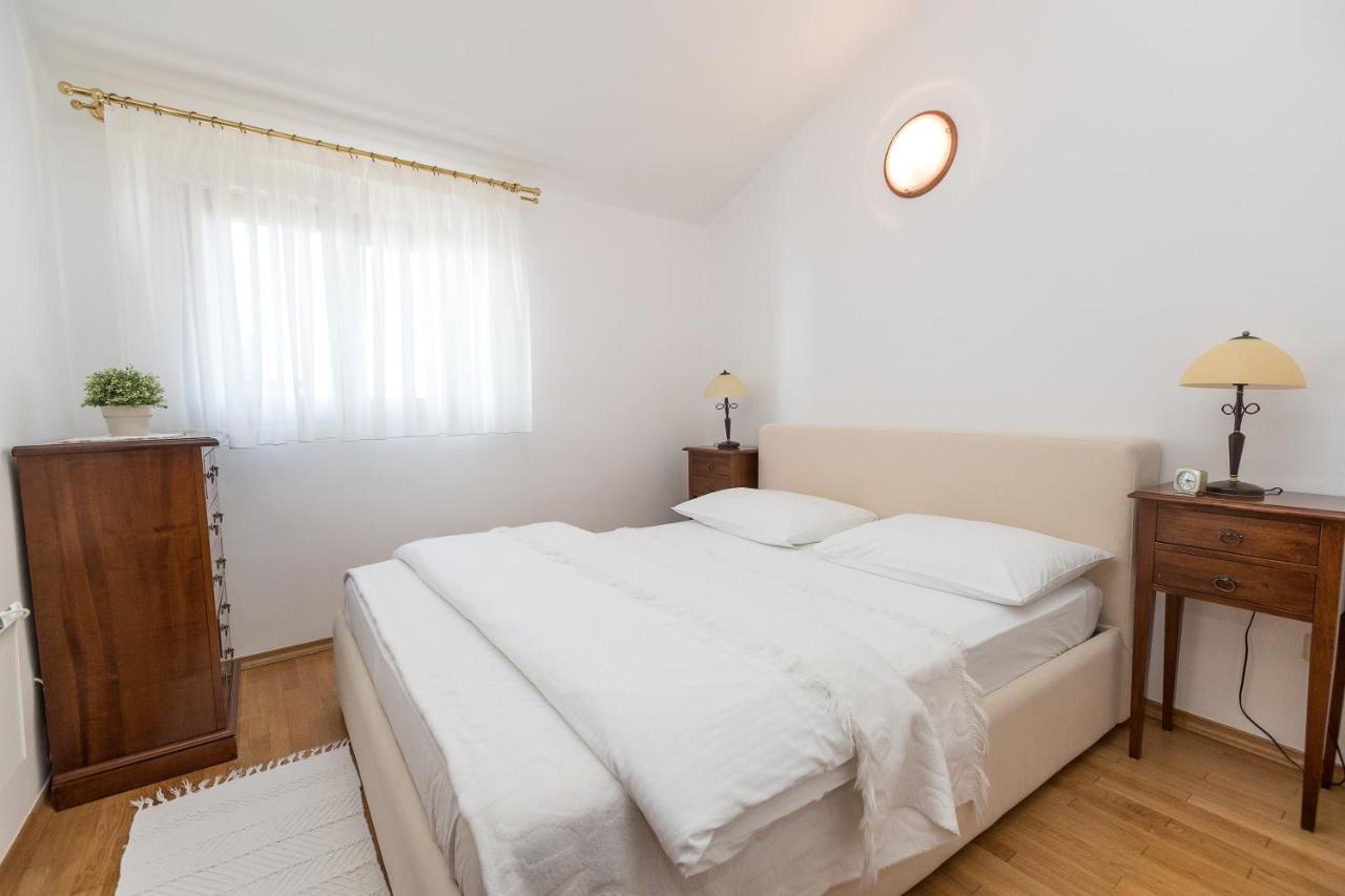 Apartments Villa Castello Криквеница Екстериор снимка
